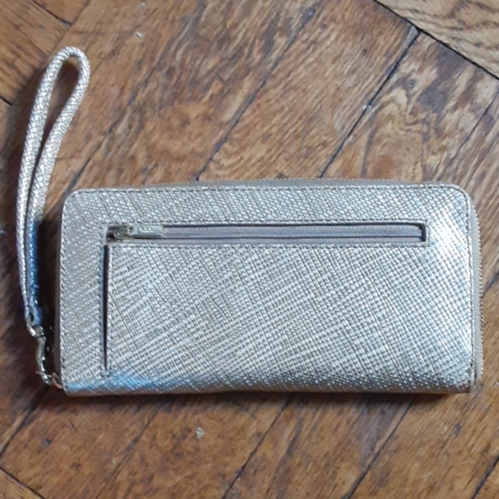 Wallet - Picture 3 of 3